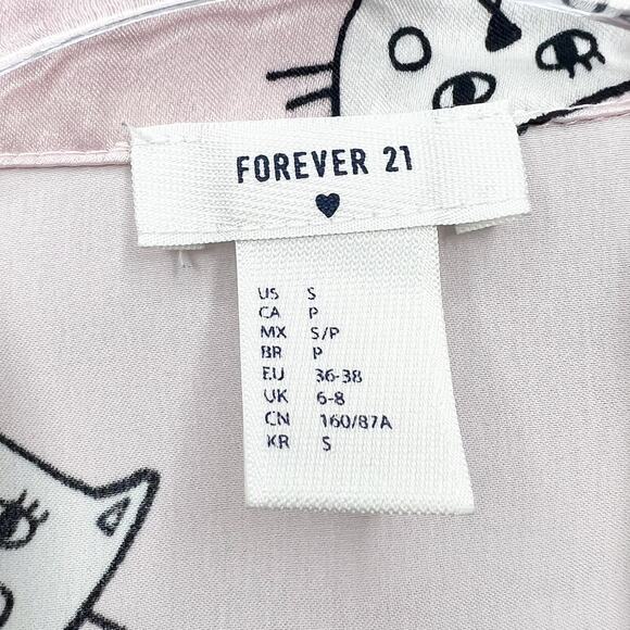 FOREVER 21 Cat Print Pajama Shirt Shorts Set Satin Lightweight Pink Size Small - Picture 5 of 10